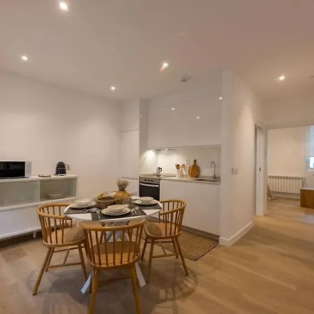 Coruna Flat 2 Apartman
